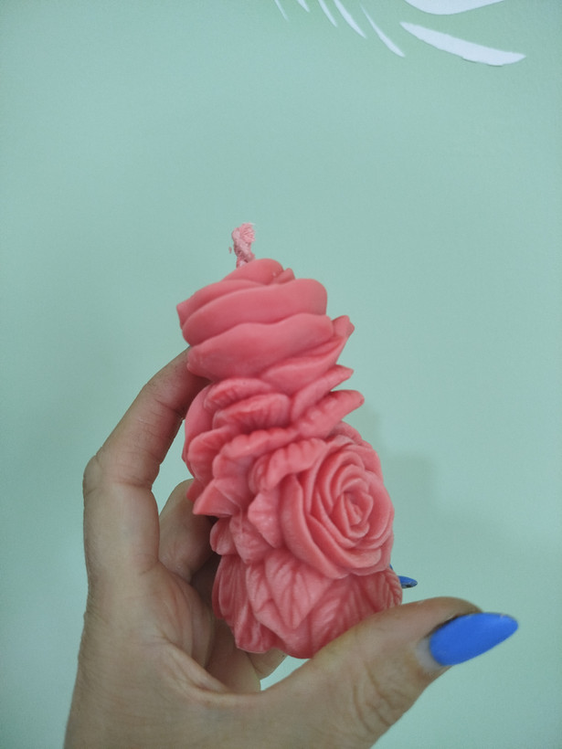 شمع رز استوانه ای